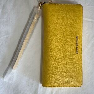 Michael Kors Daisy Yellow Wristlet